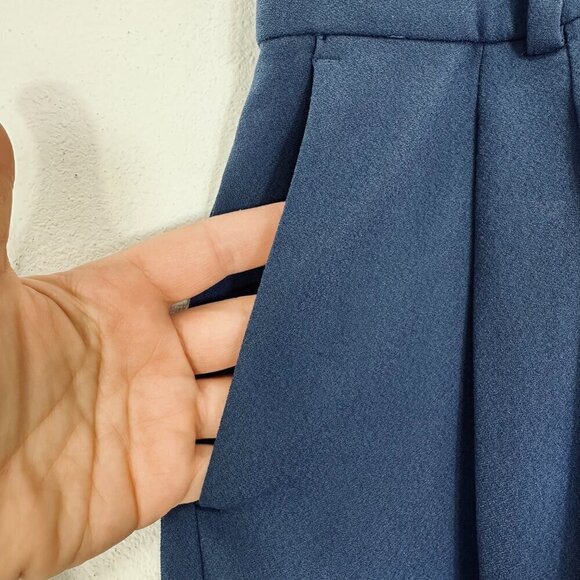 J. Crew Wide-leg essential pant in city crepe in Mediterranean Navy Size 12 NWT - Picture 4 of 7